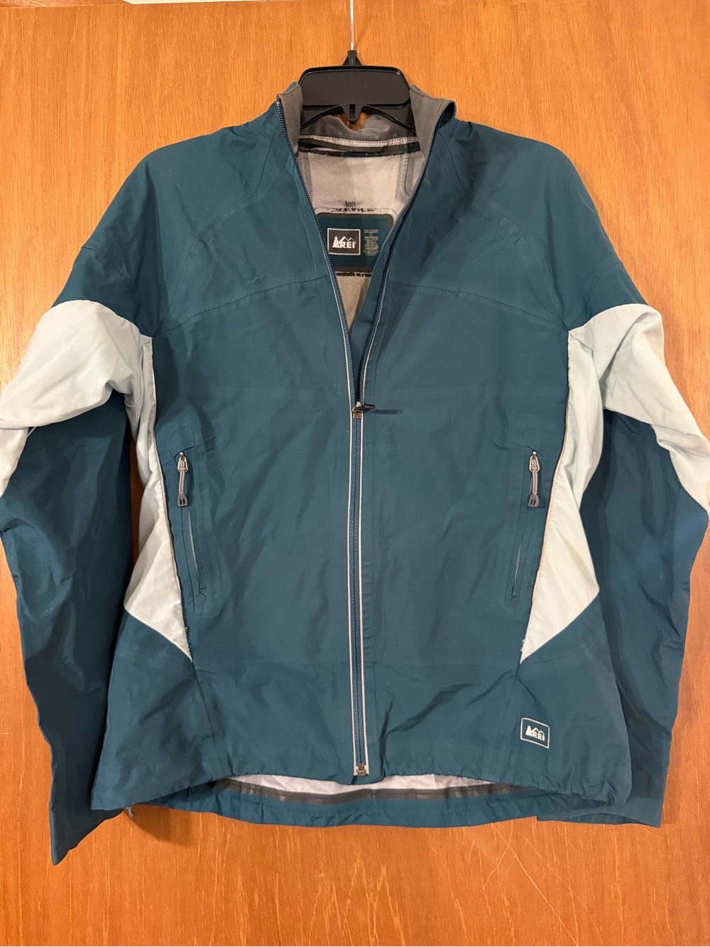 REI Women's Teal and Light Gray Lightweight Rain Shell Jacket